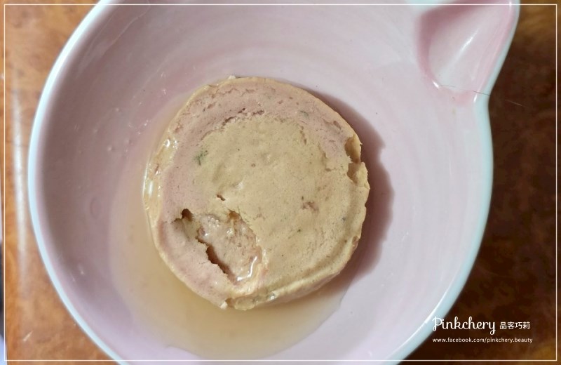 女人知己試用大隊,口碑行銷,部落客行銷,PURRFACT 波菲特貓用主食罐,主食罐,PURRFACT波菲特,貓主食罐,貓罐,PURRFACT波菲特貓用主食罐,魚肉蔓越莓主食罐,鮮嫩雞主食罐,鹿肉雞肉主食罐,牛肉鵪鶉貓主食罐,干貝蠶蛹配方,鱷魚肉白木耳配方,雞肉魚肉配方,安心鶉配方,評價,體驗,適口性佳,心得,成貓適用,高齡貓適用,質地是慕絲狀